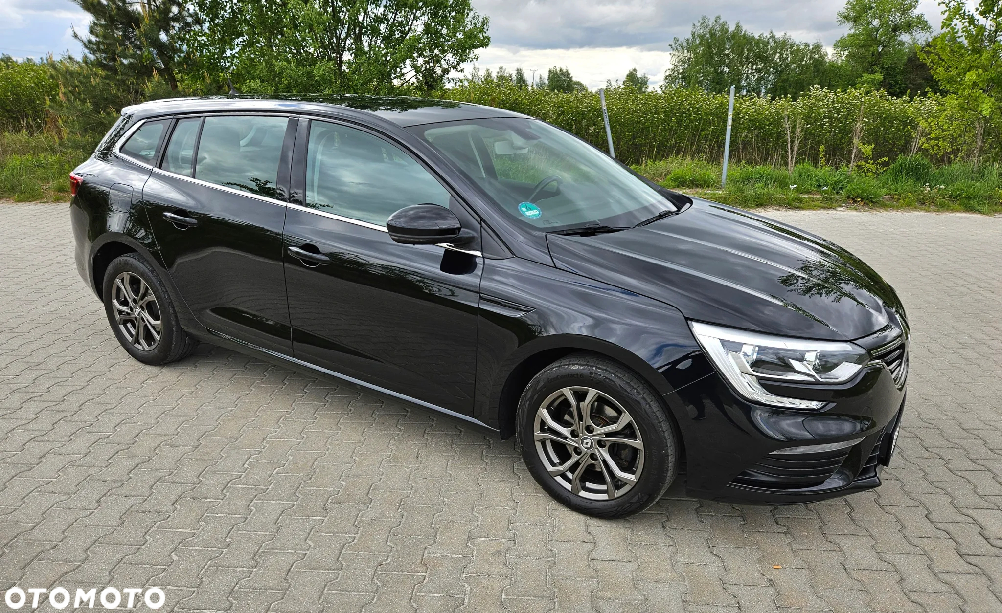 Renault Megane Grandtour ENERGY TCe 130 INTENS - 2