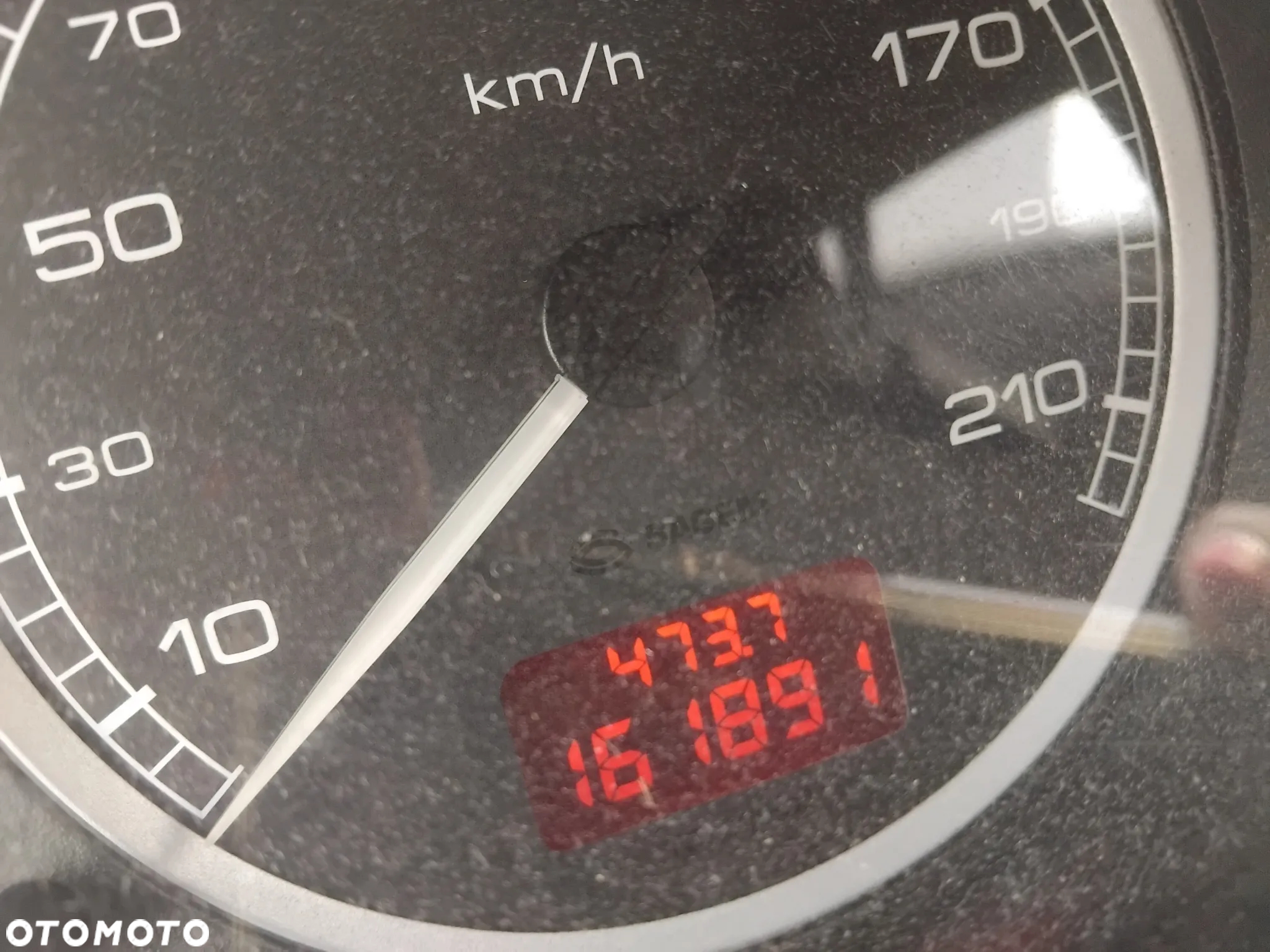 Peugeot 307 1.6 - 8