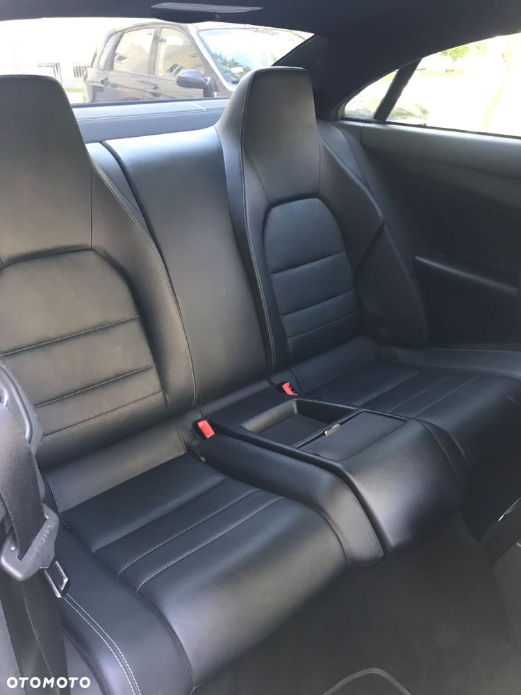 Mercedes-Benz Klasa E - 19