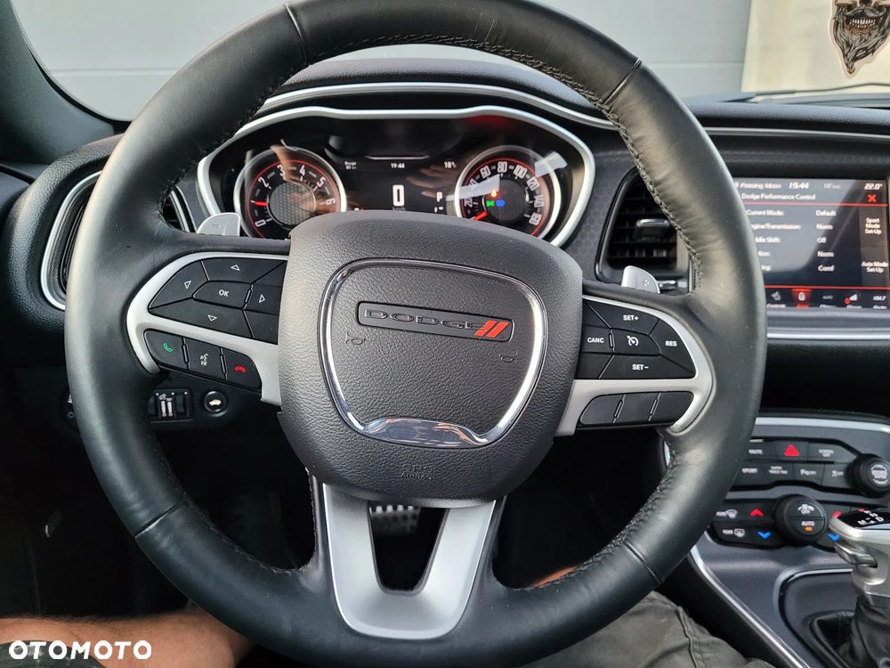 Dodge Challenger 3.6 GT AWD - 23