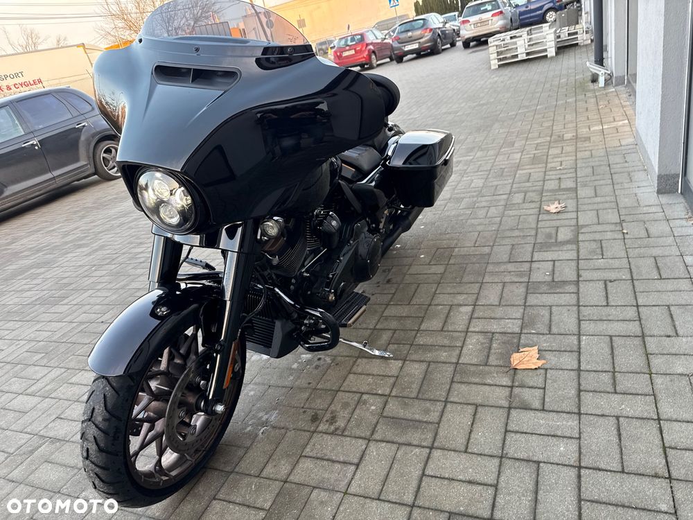 Harley-Davidson Touring Street Glide - 9