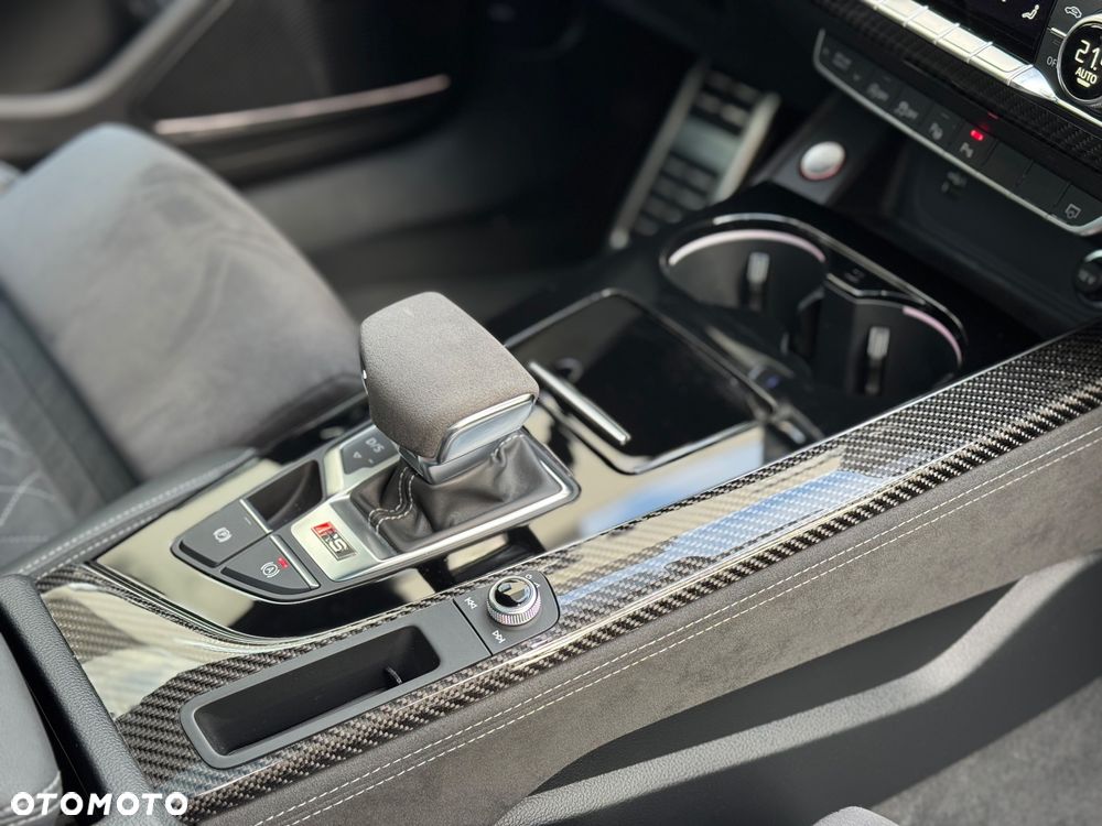 Audi RS4 Avant TFSI Quattro Tiptronic - 20