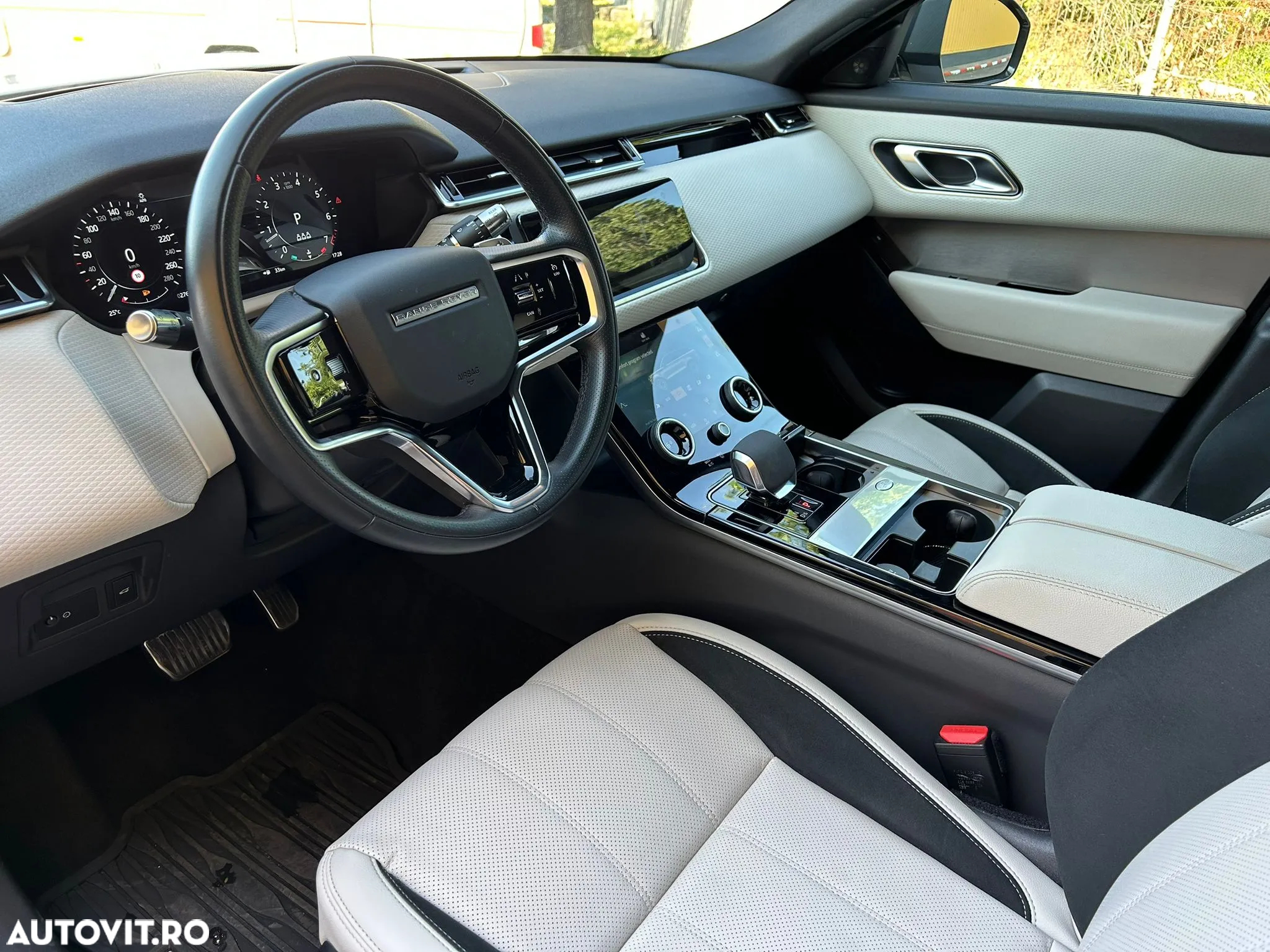 Land Rover Range Rover Velar R-Dynamic 2.0 P250 S - 5