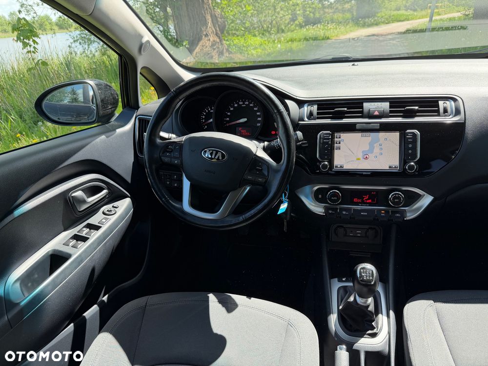 Kia Rio 1.4 ISG Dream Team Edition - 16