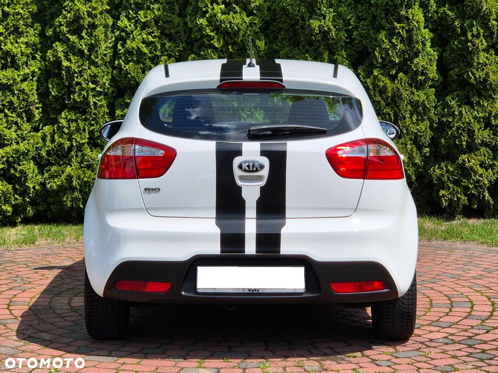 Kia Rio 1.2 XL - 23