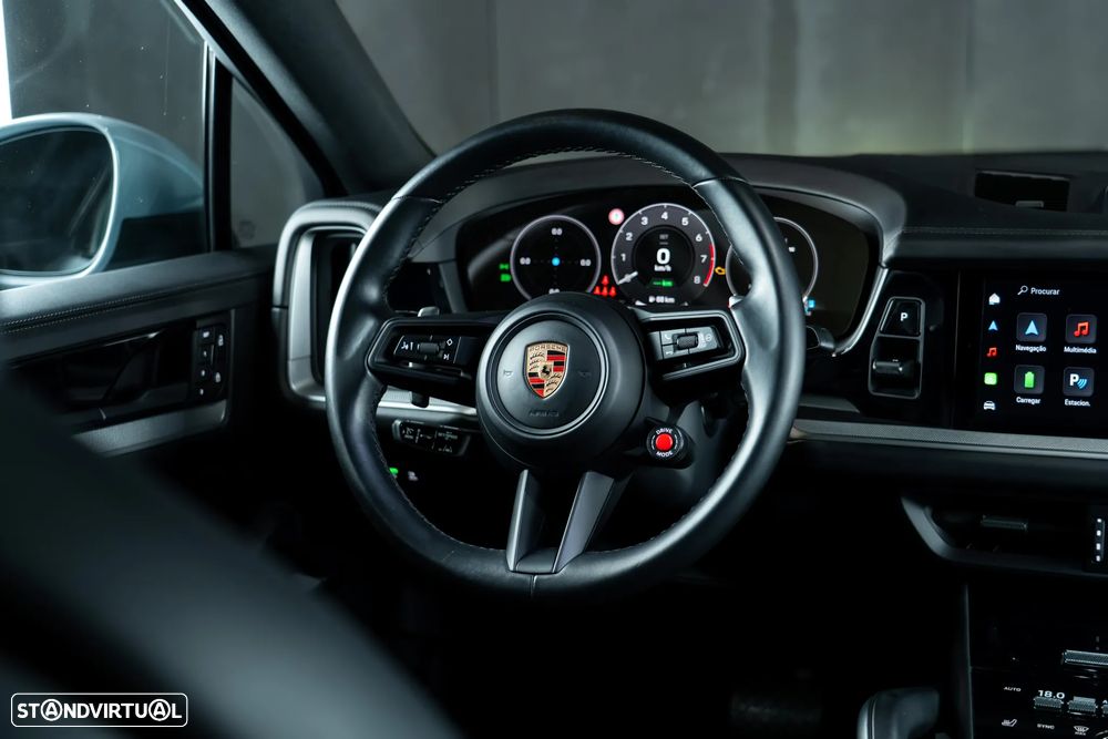 Porsche Cayenne Coupé E-Hybrid - 11