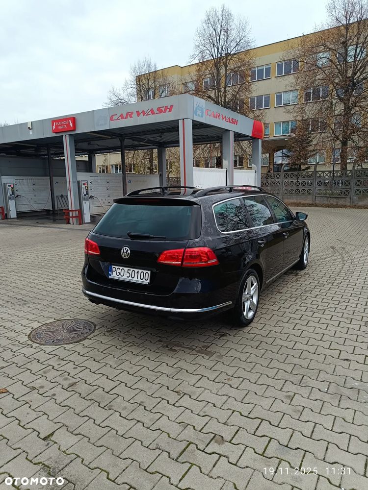 Volkswagen Passat 2.0 Blue TDI DSG SCR Highline - 17