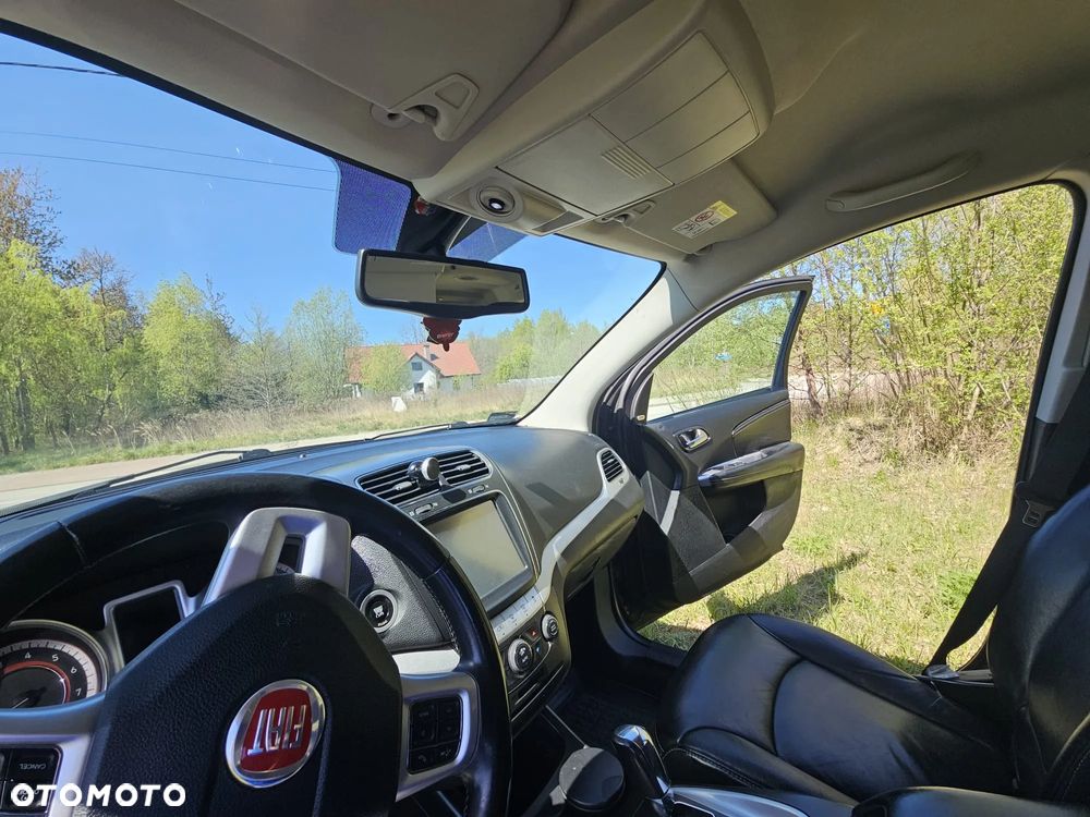 Fiat Freemont 3.6 V6 Lounge - 36