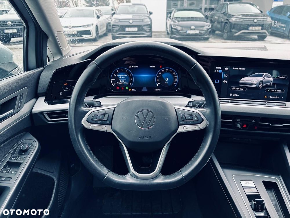 Volkswagen Golf - 20