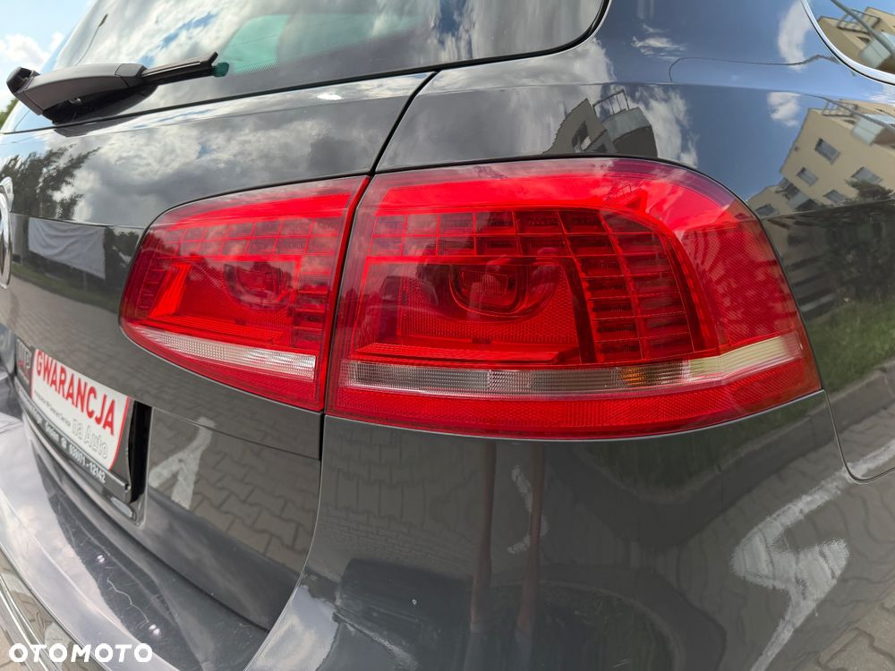 Volkswagen Passat Variant 2.0 TDI DSG BlueMotion Technology Comfortline - 17