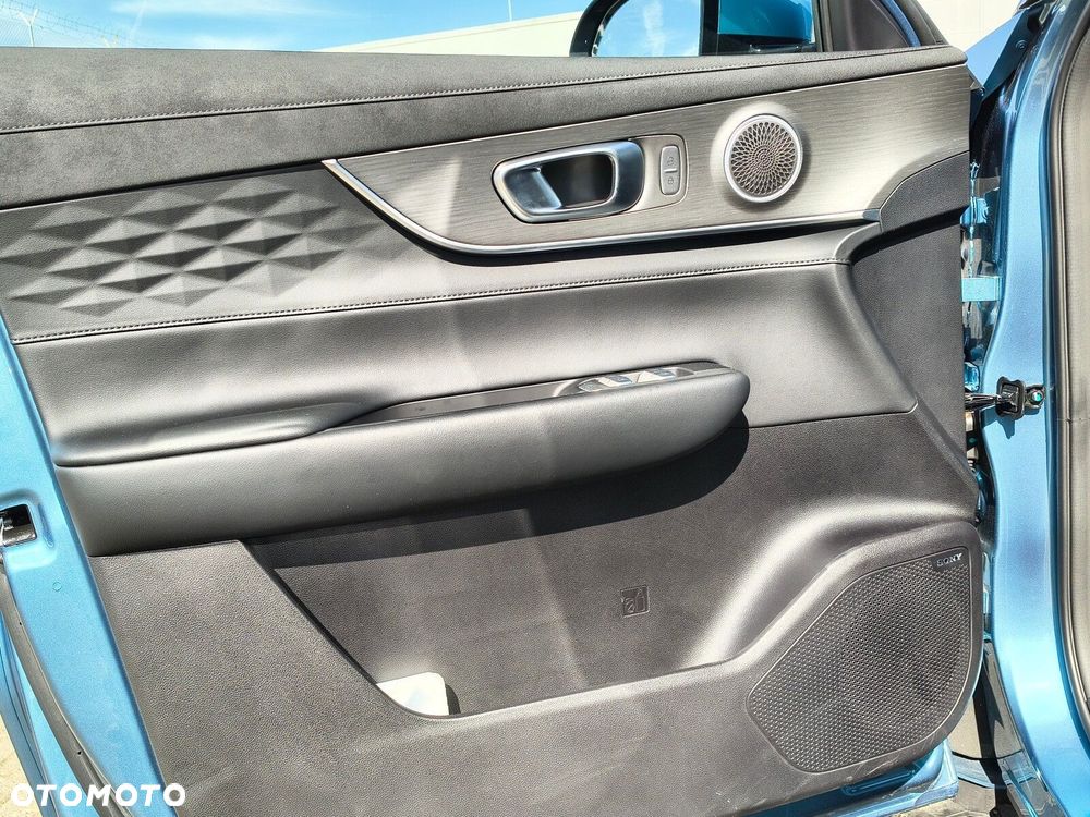 Chery Tiggo 8 - 11