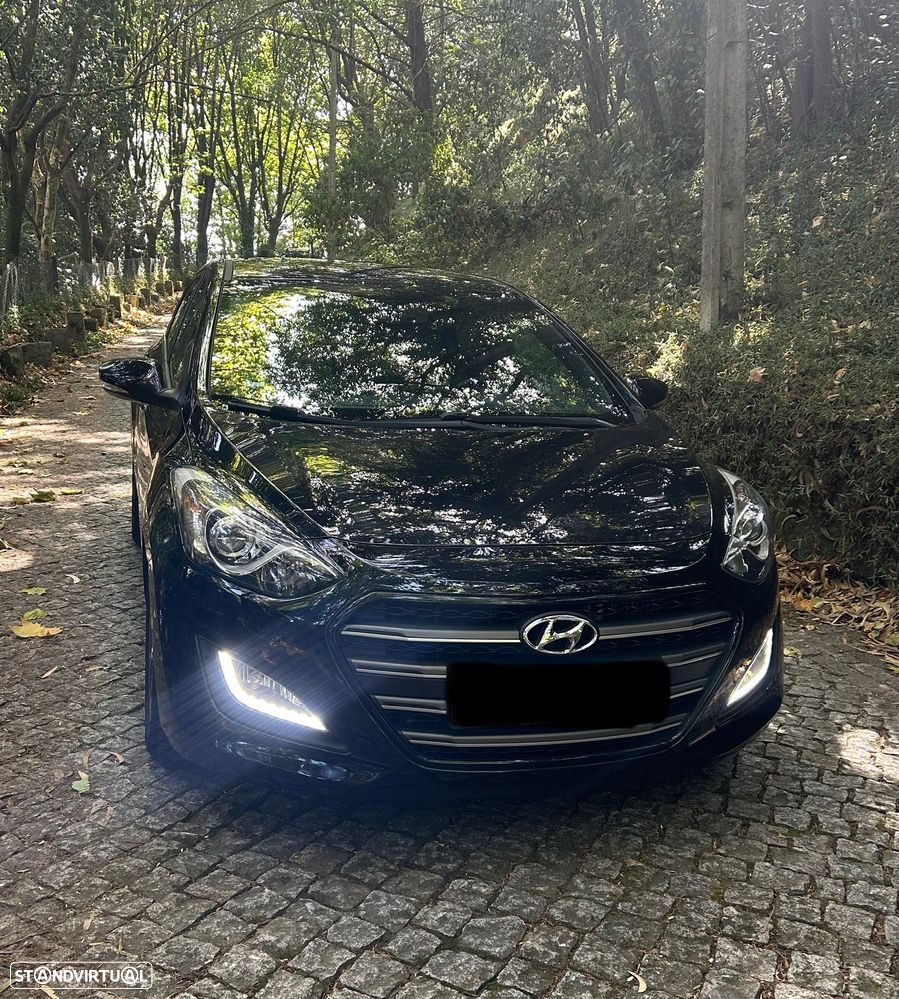 Hyundai i30 1.6 CRDI Blue Comfort J16 - 2