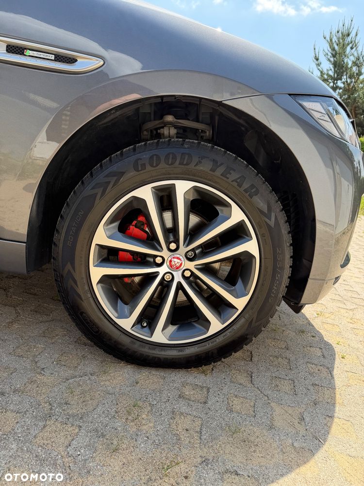 Jaguar F-Pace 2.0 i4D AWD R-Sport - 5