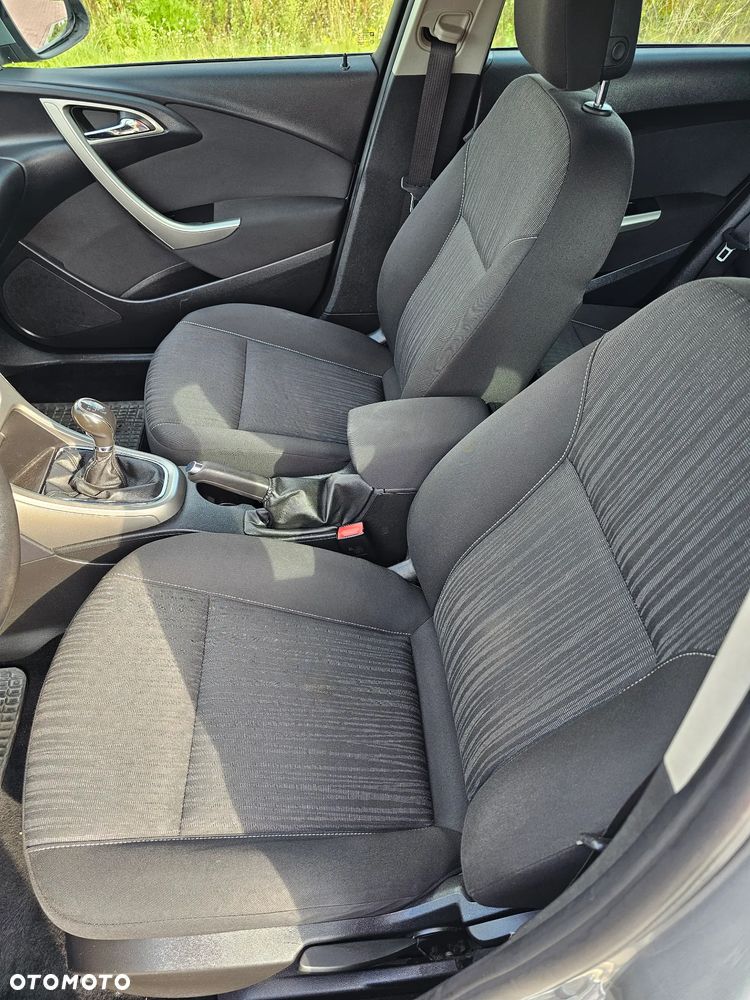 Opel Astra 1.4 Turbo - 12