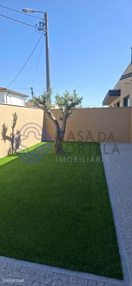 Moradia T3 térrea nova em Escapães - Grande imagem: 2/50