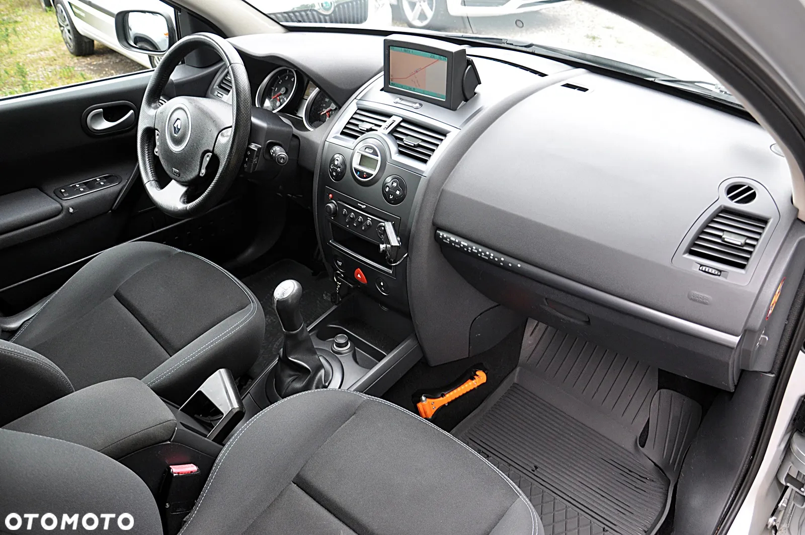 Renault Megane 1.4 Grandtour Expression - 23
