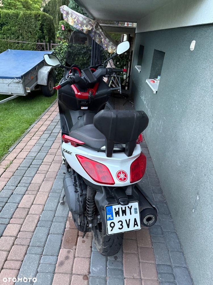 Yamaha X-max - 4