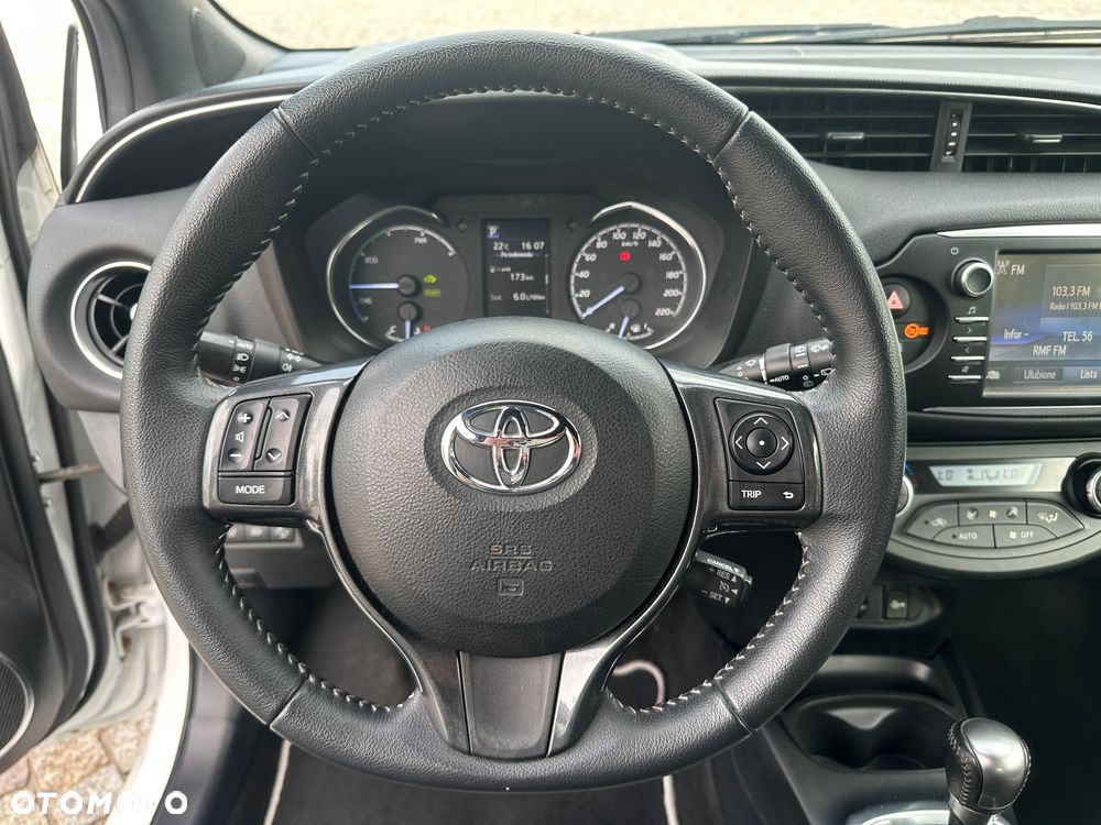 Toyota Yaris - 23