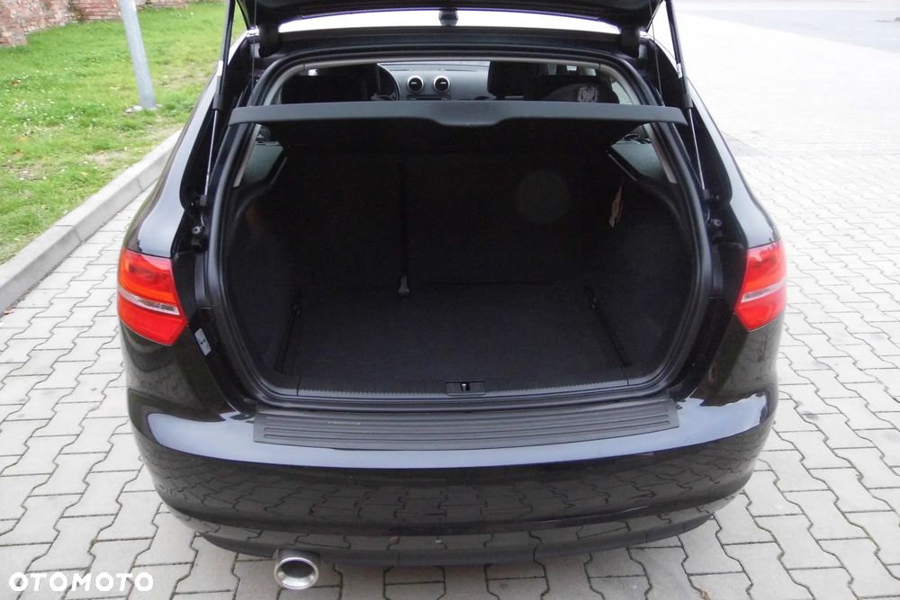 Audi A3 Sportback - 9