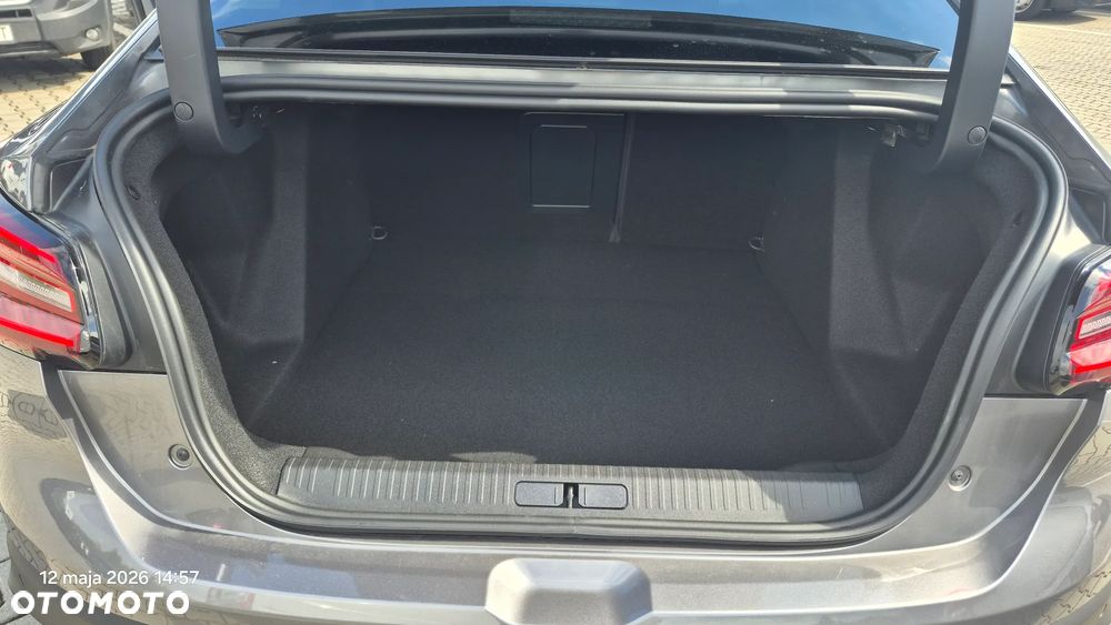Citroën C4X 1.2 mHEV Max eDCT6 - 23