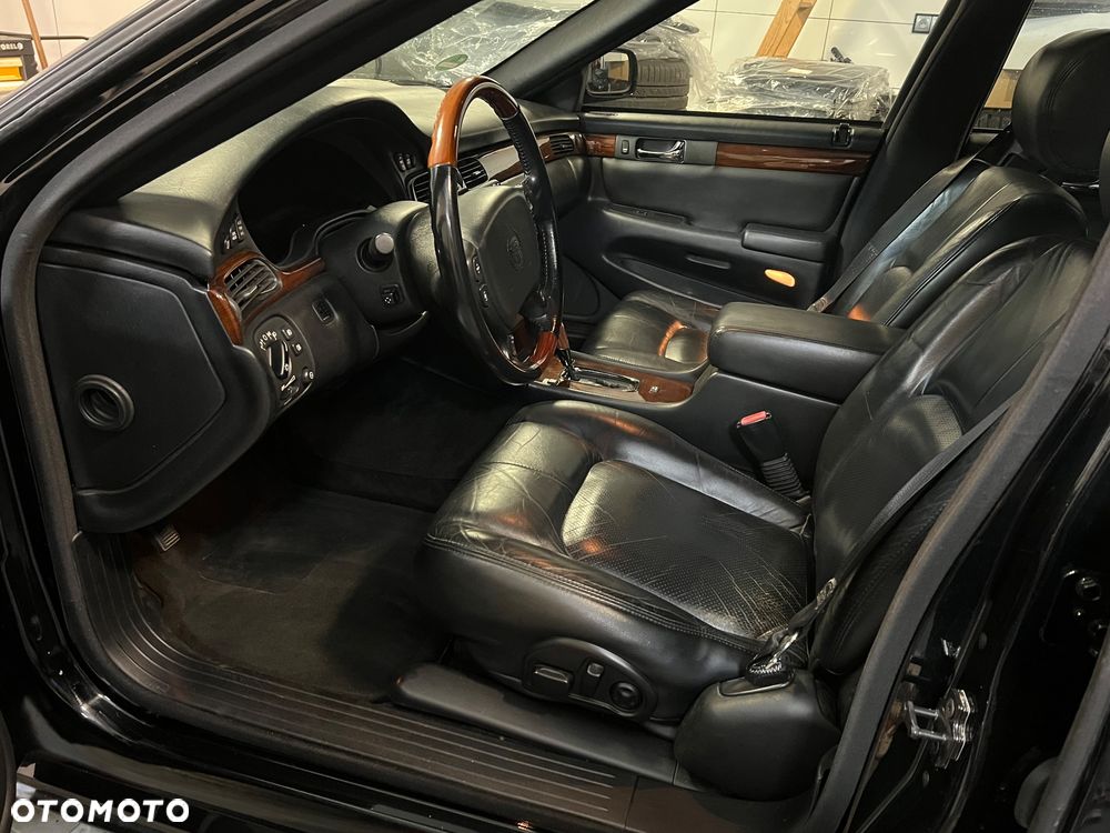 Cadillac Seville - 8