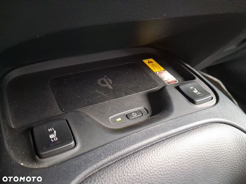 Toyota Corolla 1.8 Hybrid Comfort - 25