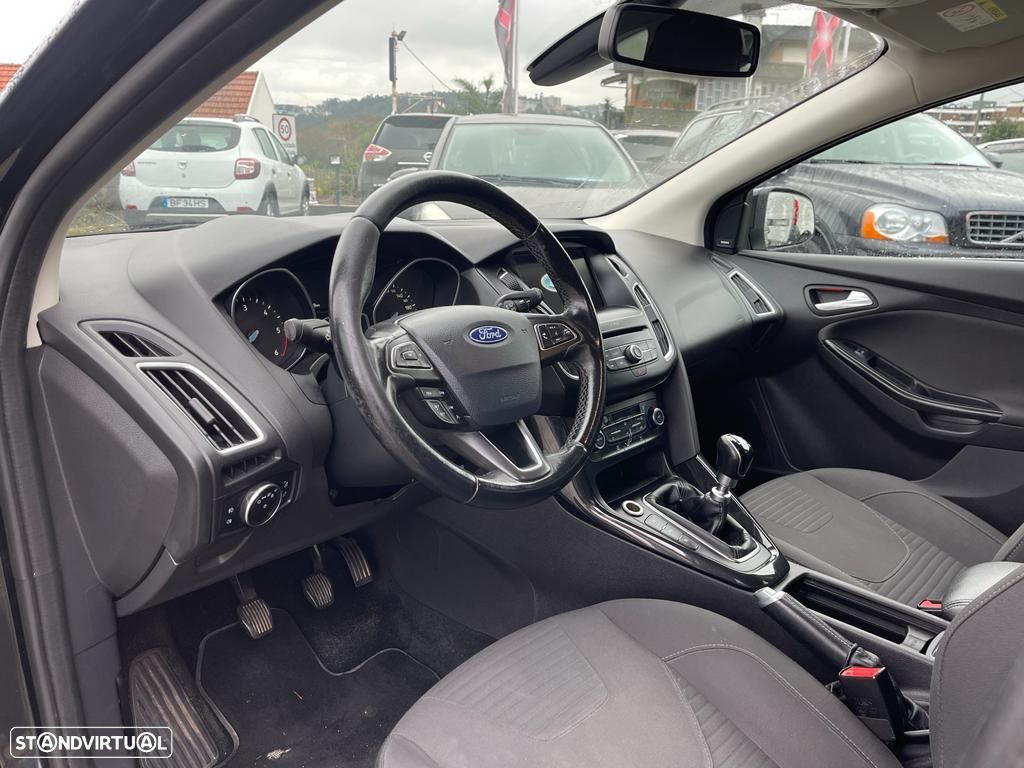 Ford Focus 1.5 TDCi Titanium - 10
