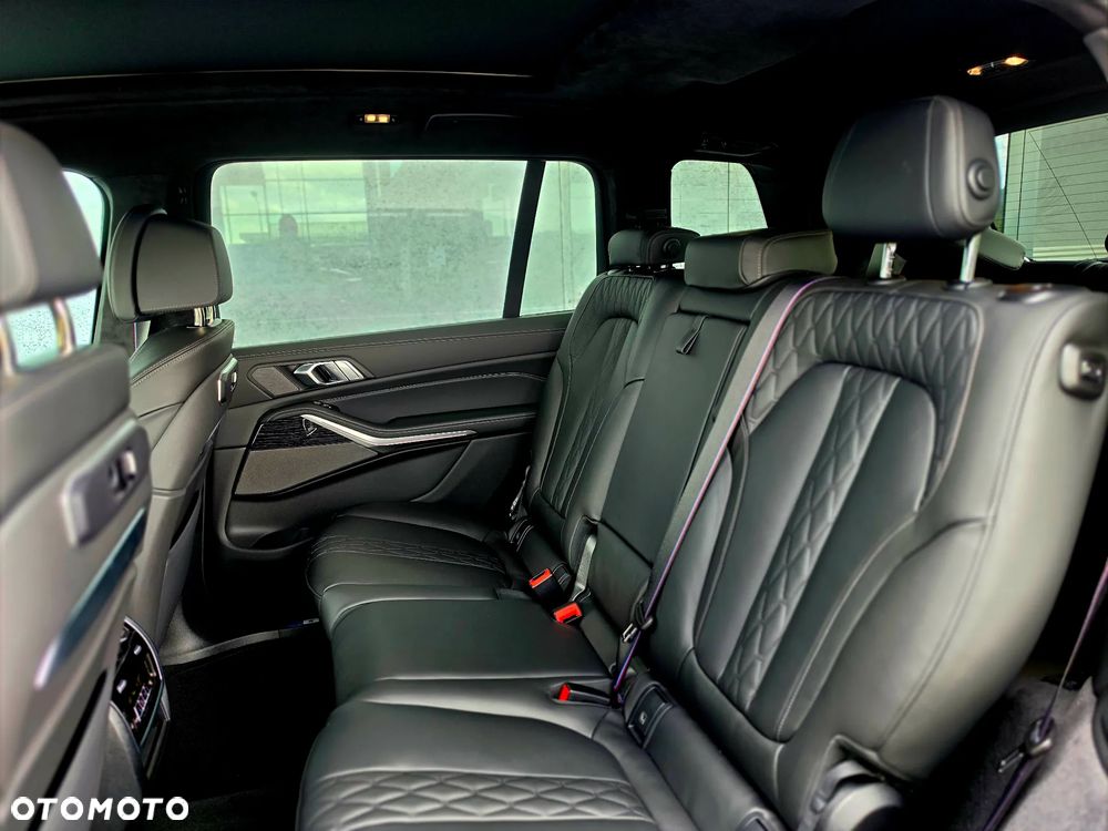BMW X7 xDrive40d mHEV sport - 30