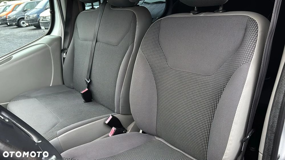 Opel Vivaro L2H1 2.9t - 17