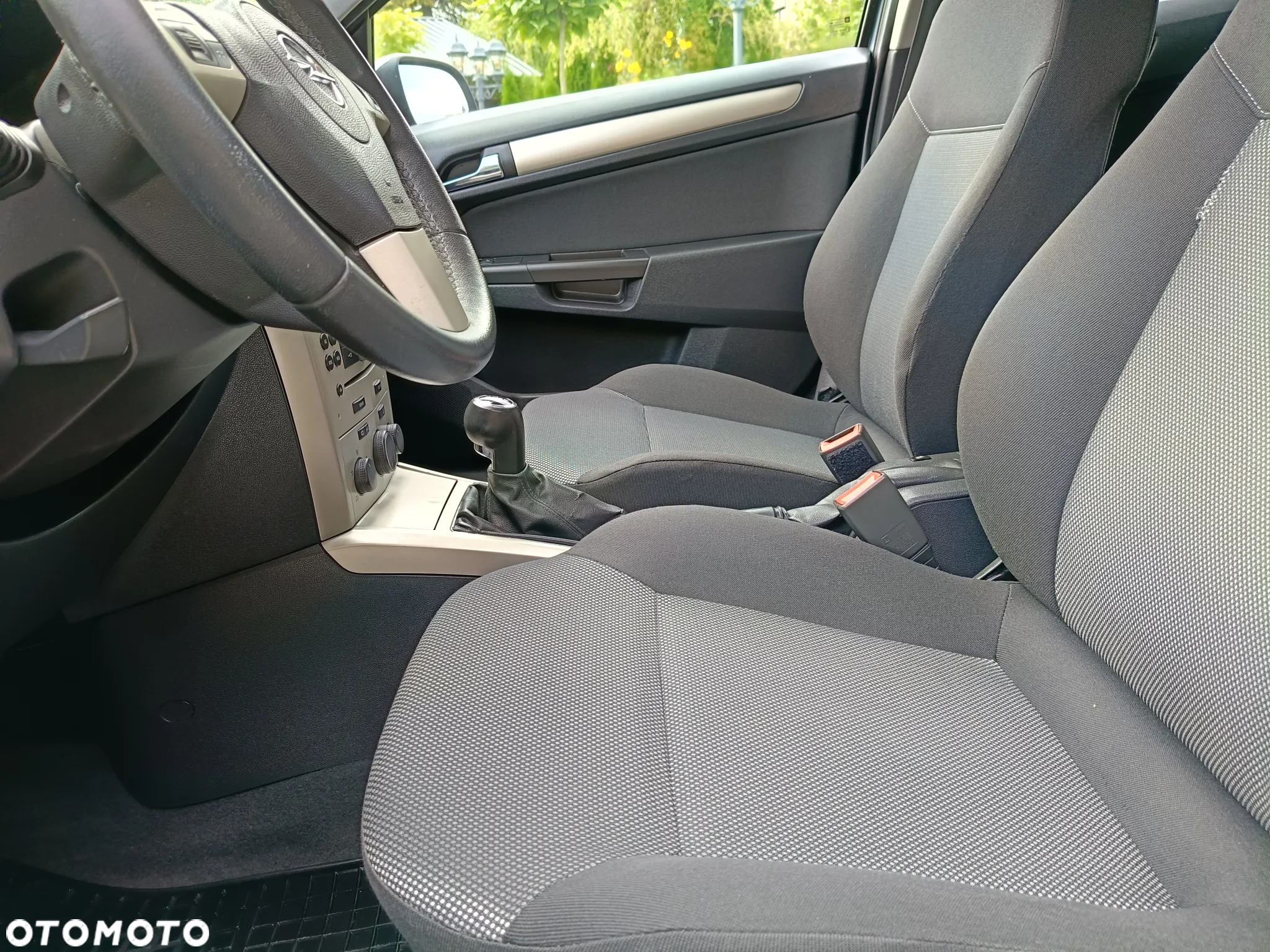 Opel Astra 1.4 Easytronic - 36