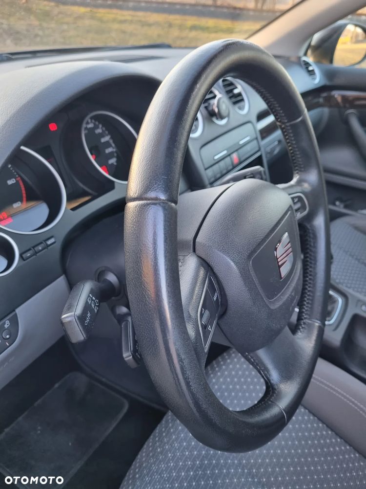 Seat Exeo 2.0 TDI DPF Style - 25