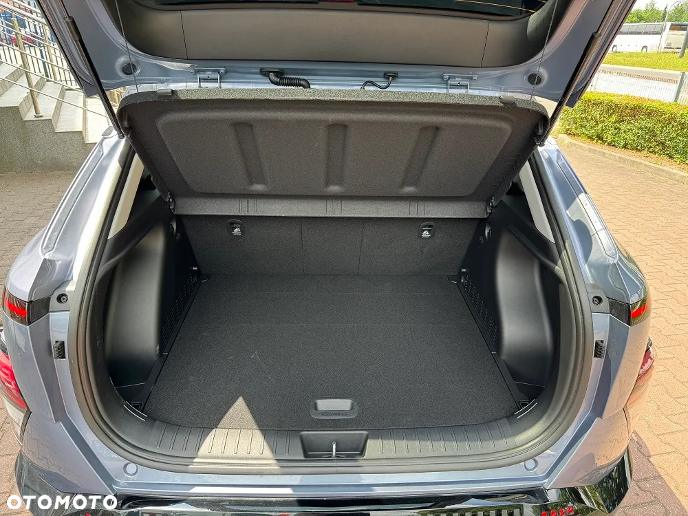 Hyundai Kona Electric 65kWh Executive - 17