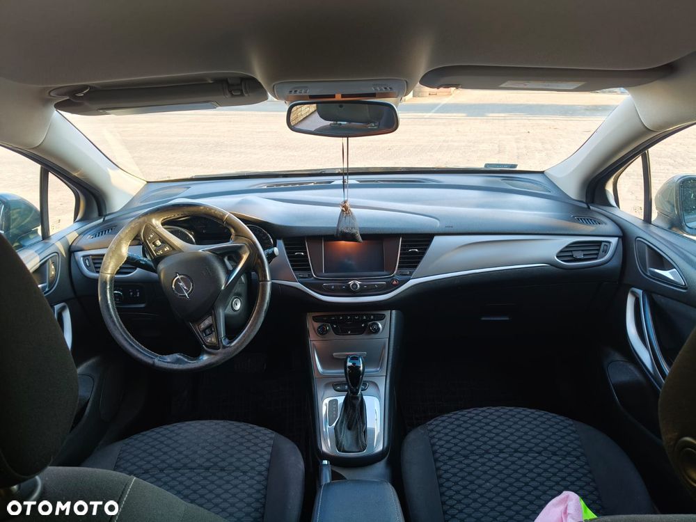 Opel Astra 1.6 D Automatik Start/Stop Edition - 4