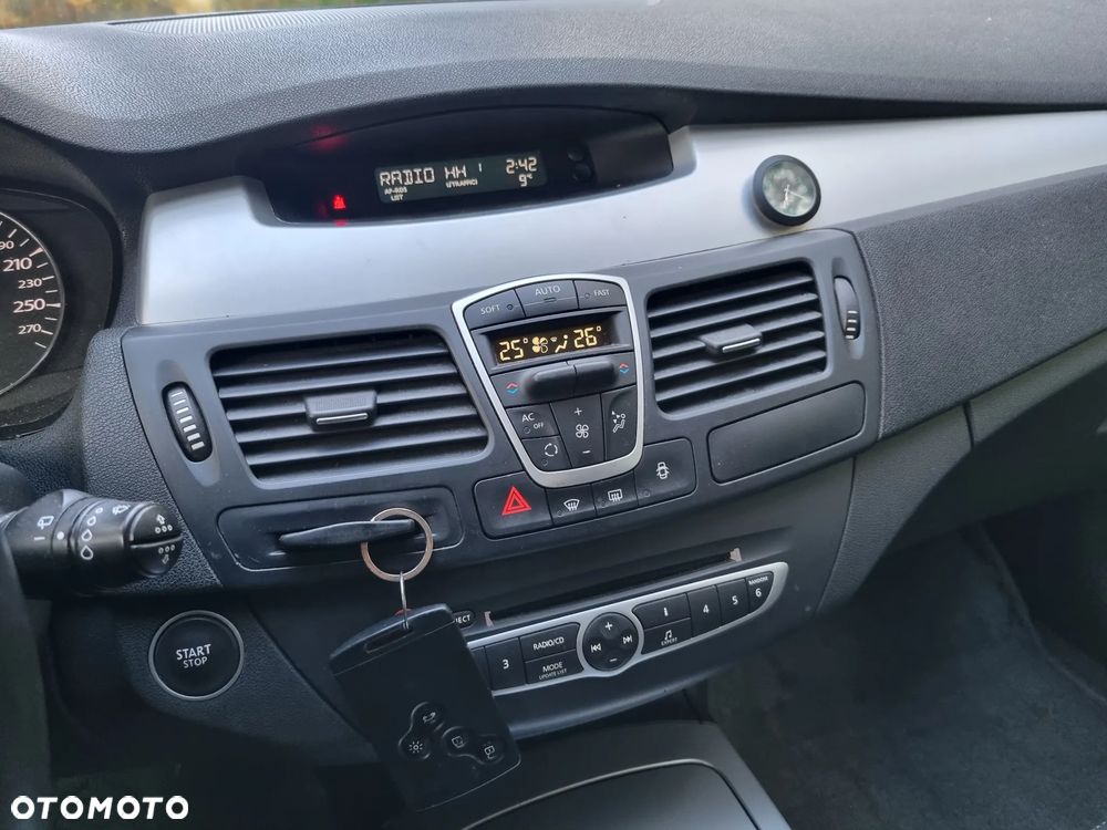 Renault Laguna - 13