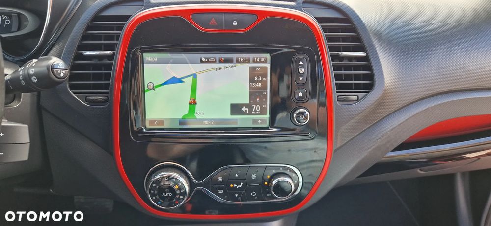 Renault Captur 1.2 TCe Helly Hansen EDC - 36
