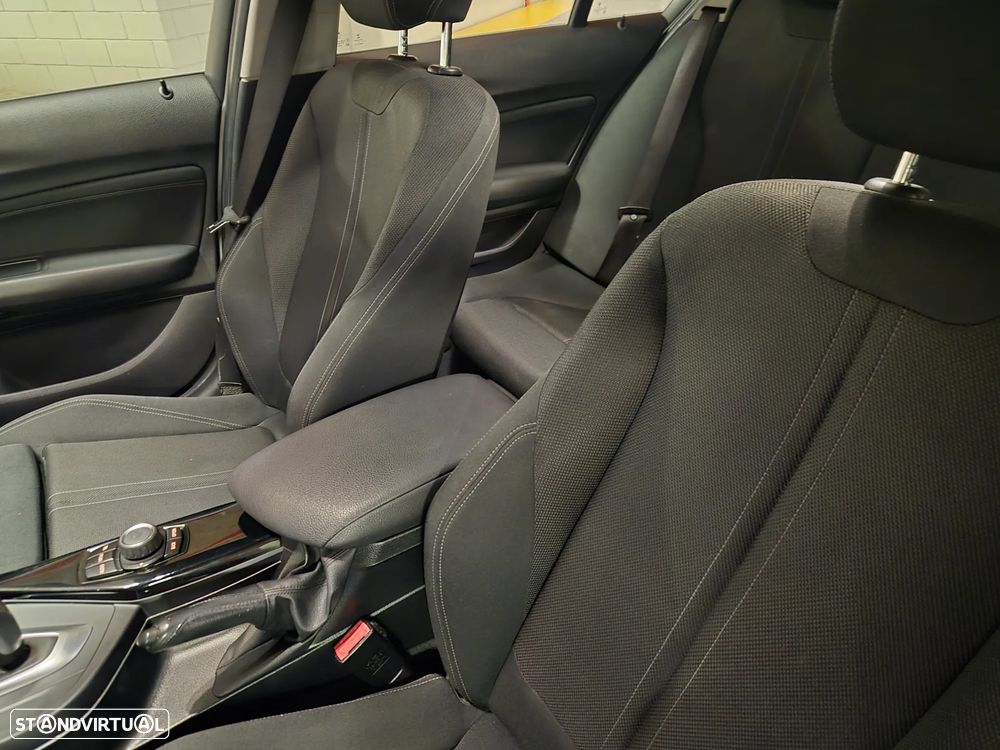 BMW 116 d Line Sport Auto - 27