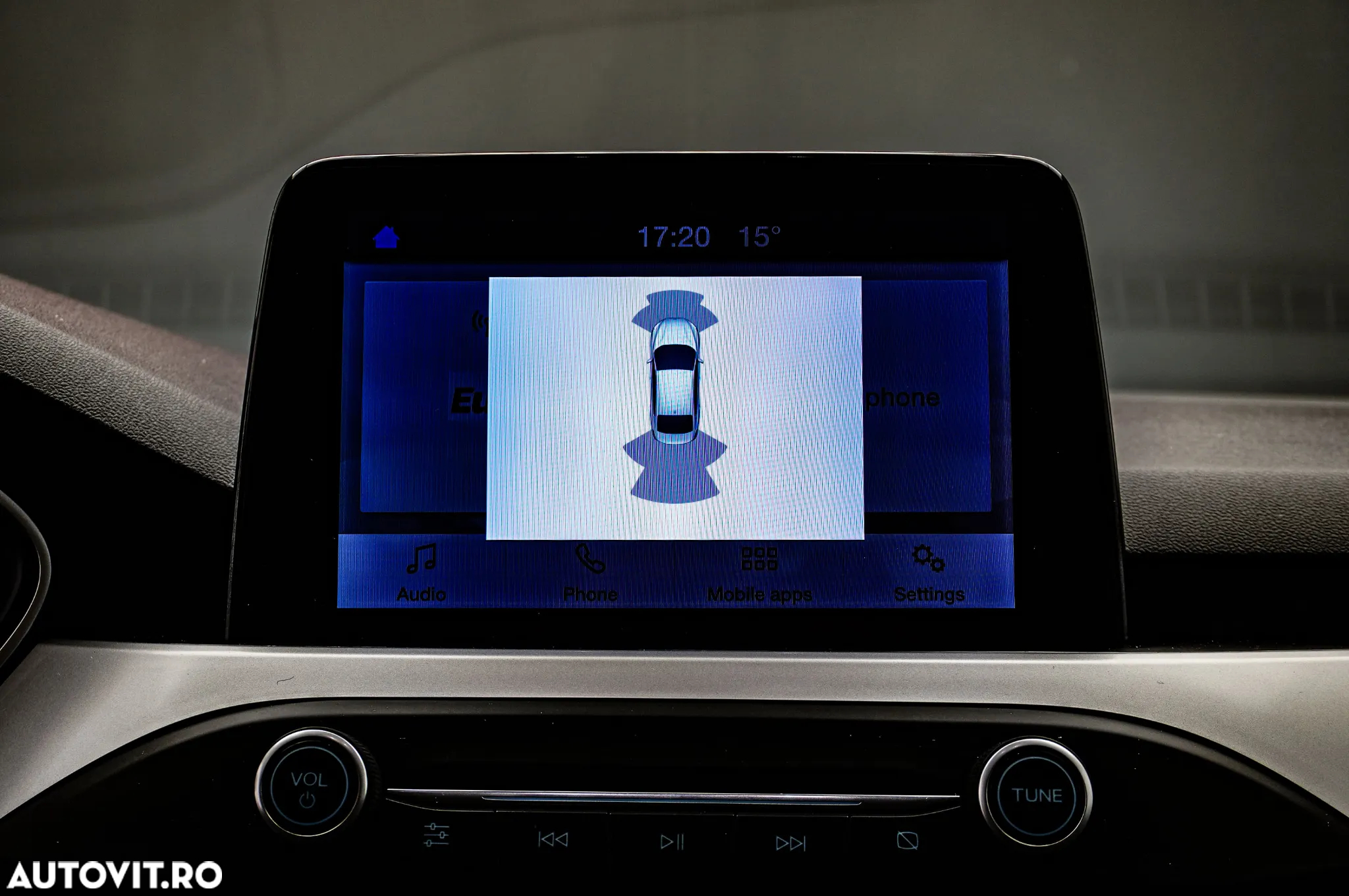 Ford Focus 1.0 EcoBoost Titanium Business - 26