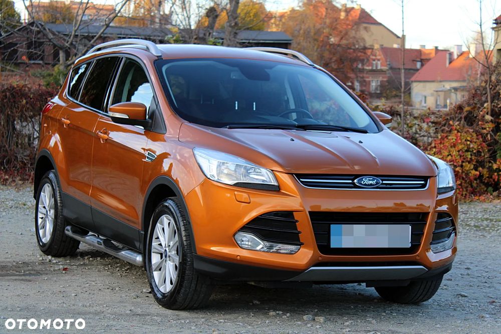 Ford Kuga - 1