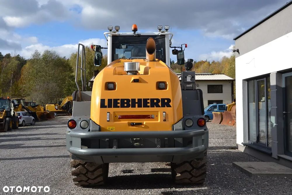 Liebherr L 556 - 8