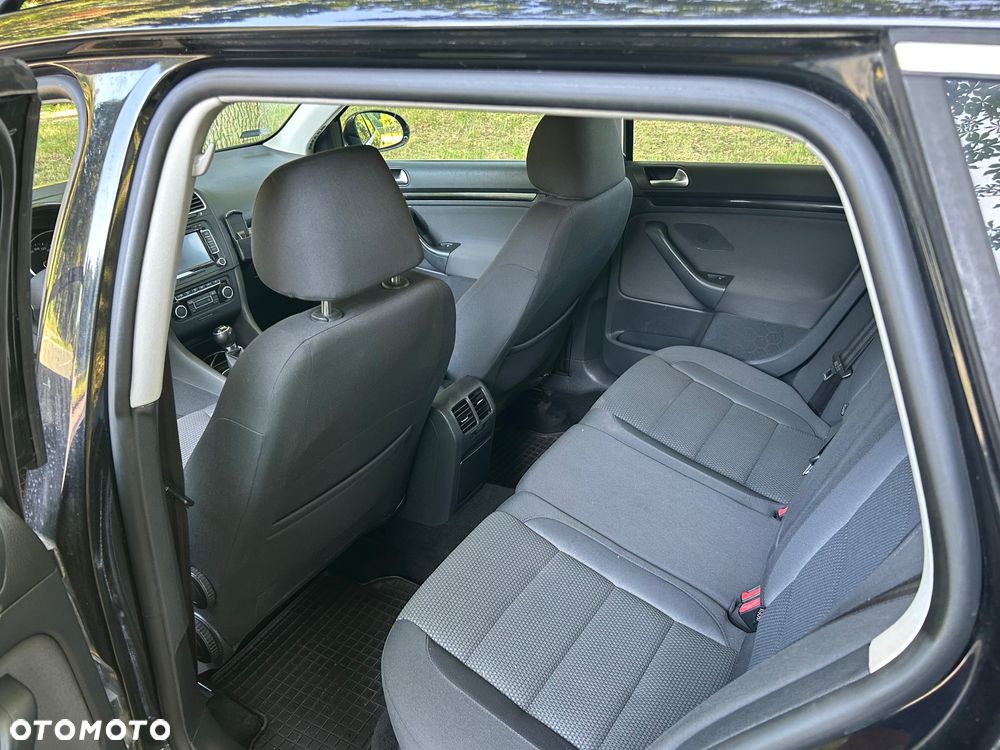 Volkswagen Golf 2.0 TDI Highline - 9