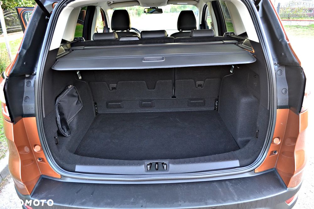 Ford Kuga 1.5 EcoBoost 4x4 Titanium - 30