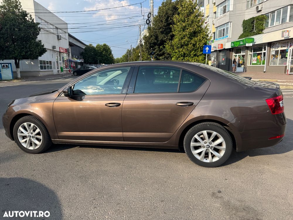 Skoda Octavia 1.5 TSI Style - 2
