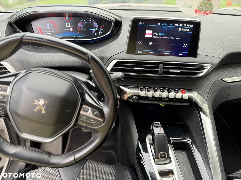Peugeot 3008 1.5 BlueHDi Allure S&S EAT8 - 9