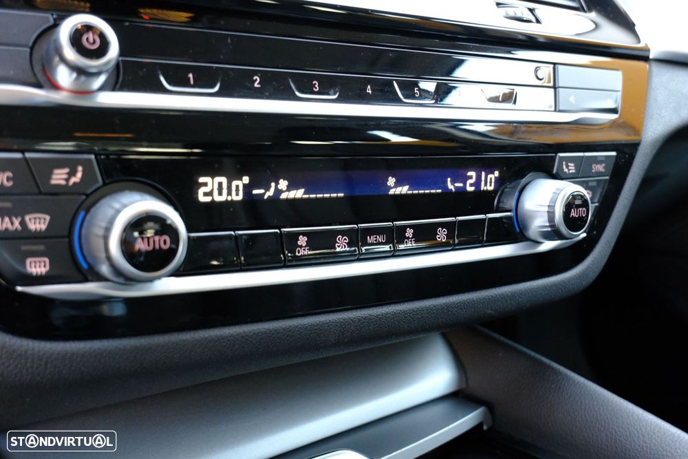 BMW 520 d Auto - 30
