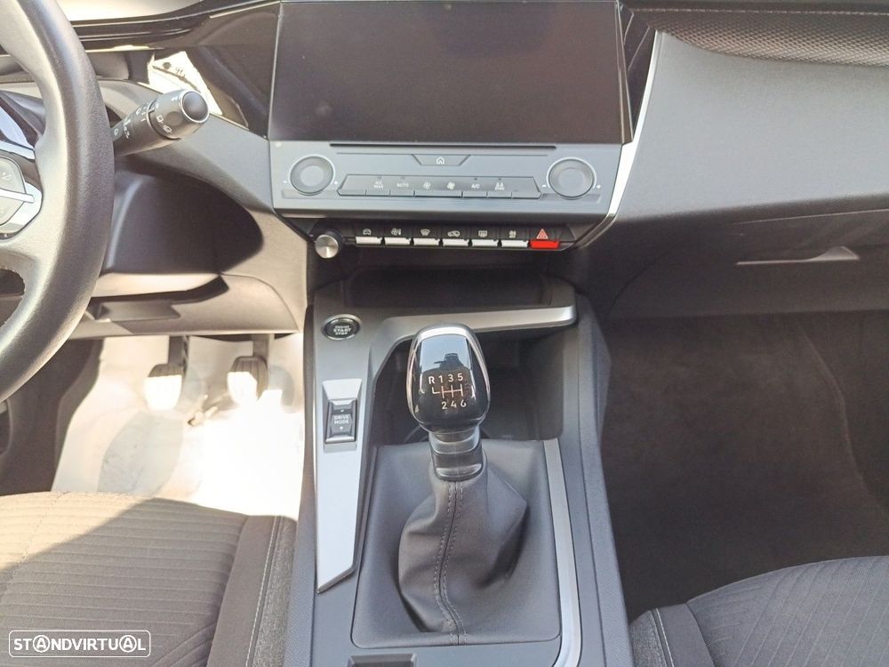 Peugeot 308 1.2 PureTech Active Pack - 11