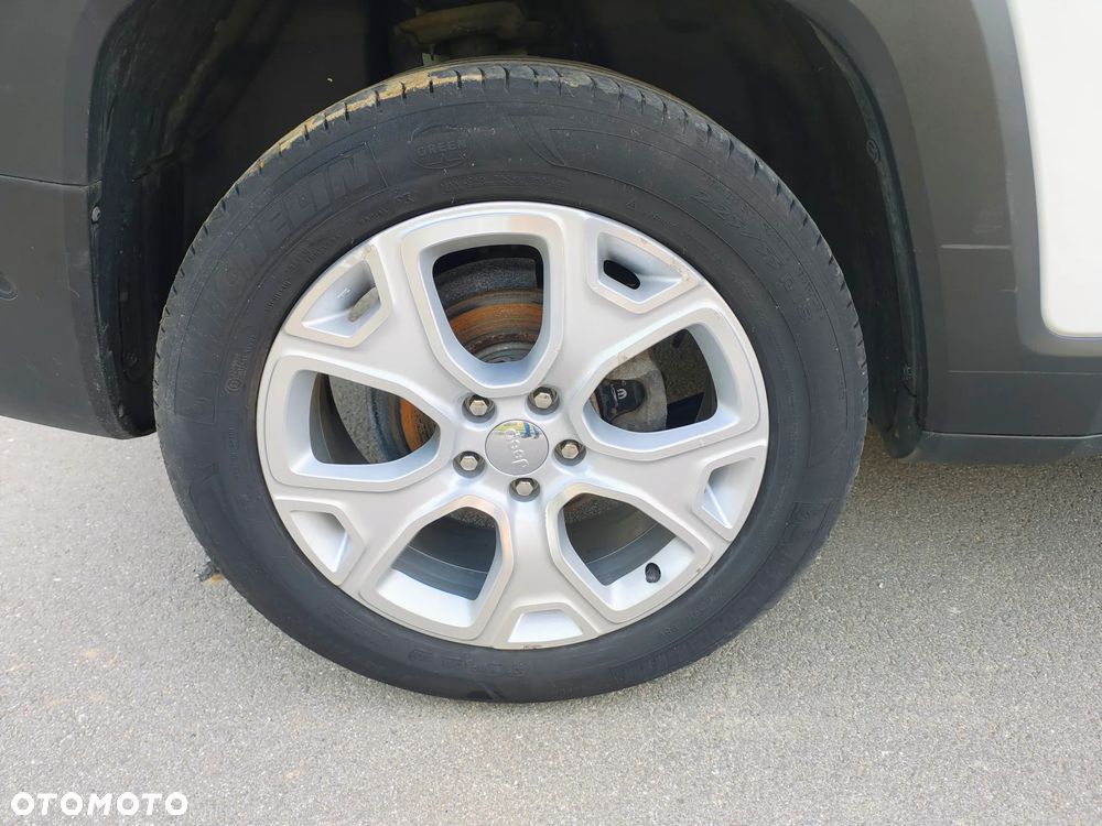 Jeep Renegade 1.4 MultiAir Limited FWD S&S - 26