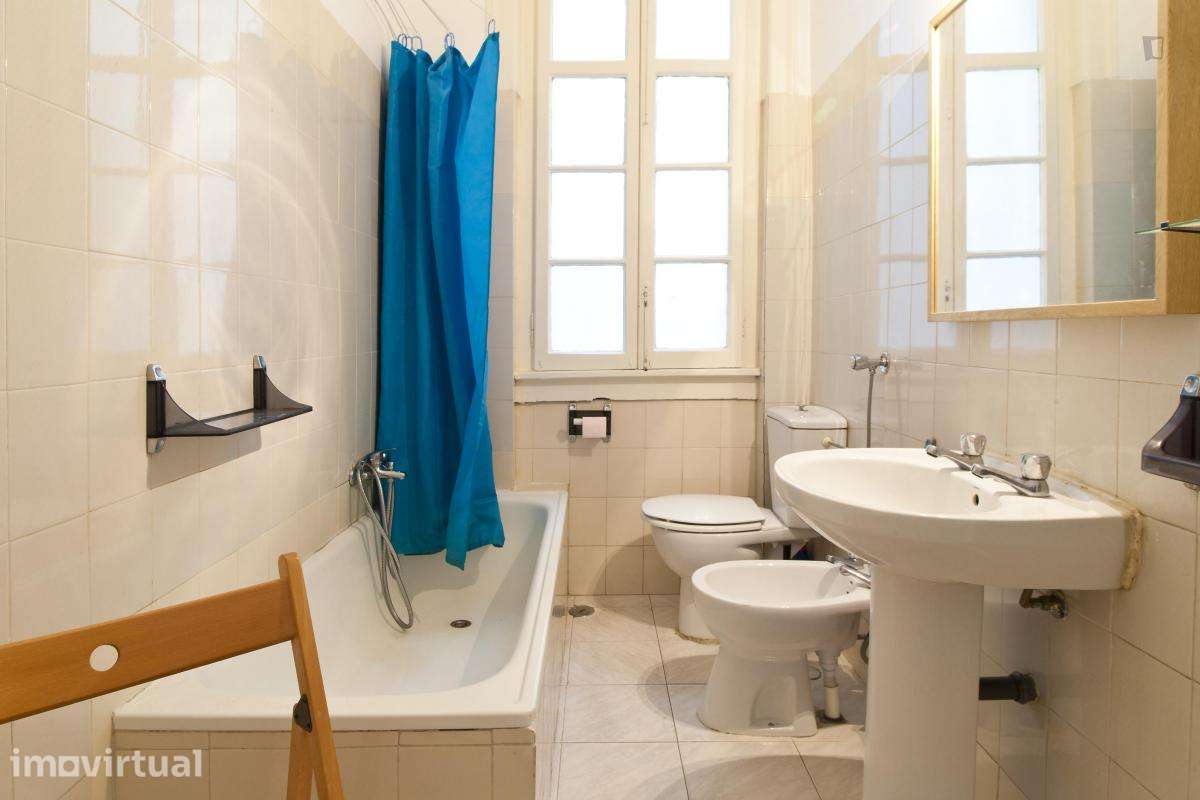 Quarto - localizado em Arroios Lisbon - Grande imagem: 2/23