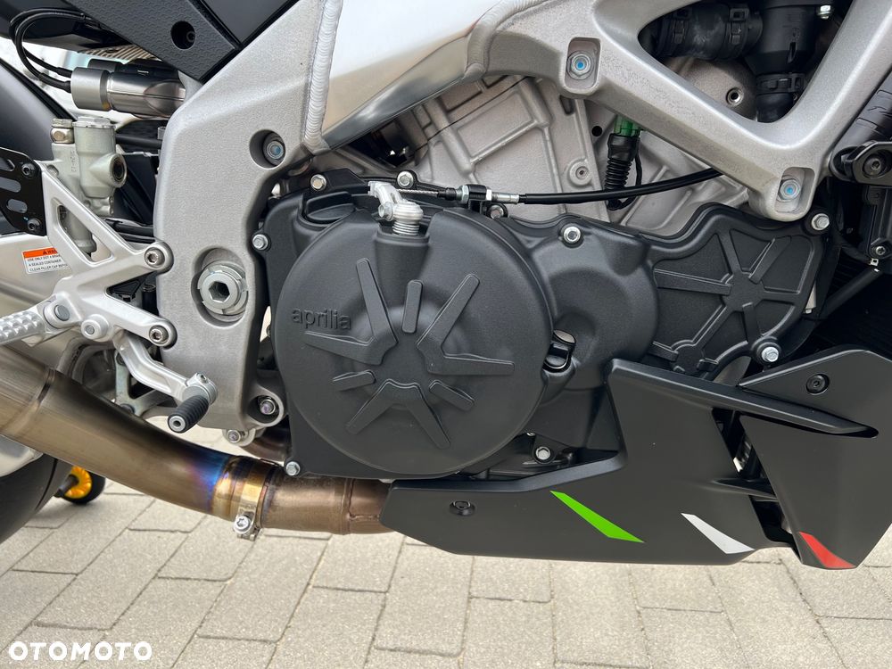 Aprilia Tuono - 21