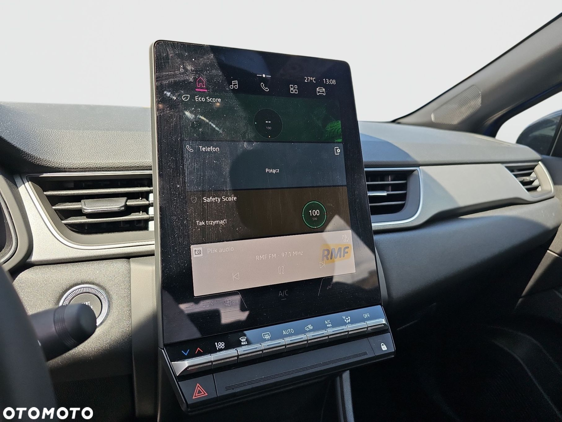 Renault Captur - 16