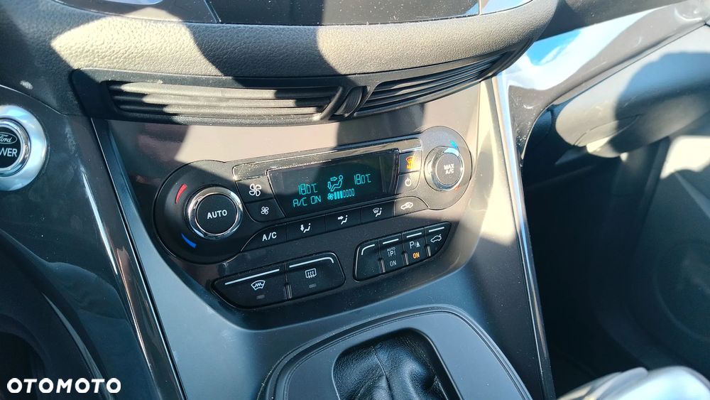 Ford Kuga 2.0 TDCi 4x4 Titanium - 9